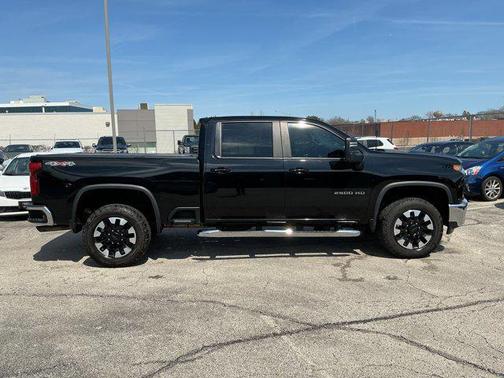 Black 2020 Chevrolet Silverado 2500 LT