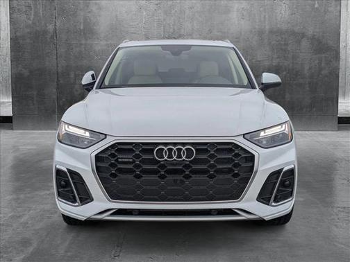 2023 Audi Q5 45 S line Premium Plus