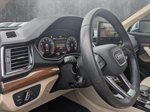 2023 Audi Q5 45 S line Premium Plus