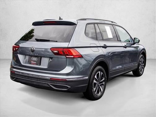Platinum Gray Metallic 2024 Volkswagen Tiguan 2.0T S