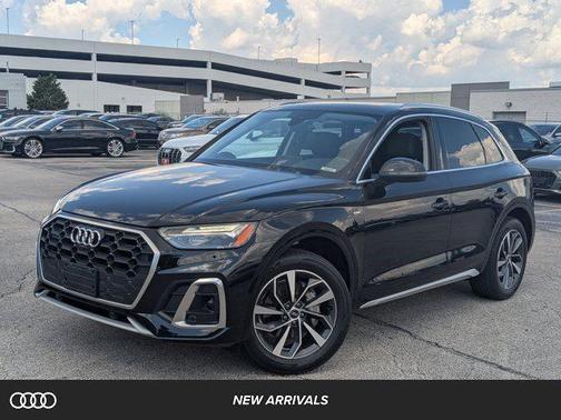 2023 Audi Q5 45 S line Premium Plus