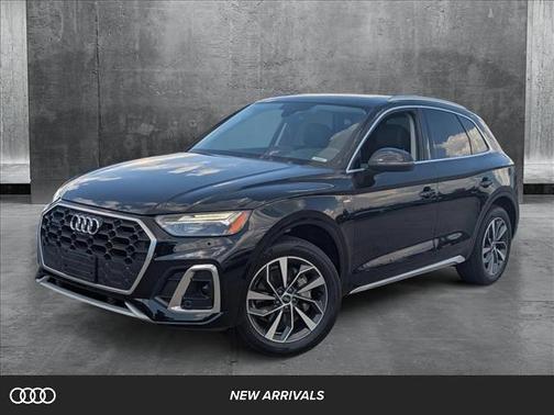 2023 Audi Q5 45 S line Premium Plus
