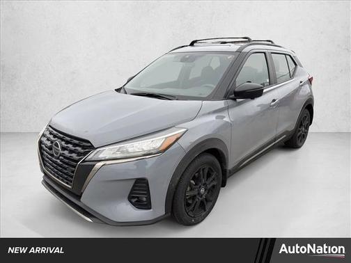 2021 Nissan Kicks SR