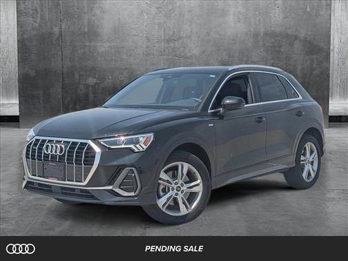 2024 Audi Q3 45 S line Premium Plus