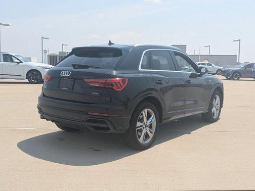 2024 Audi Q3 45 S line Premium Plus