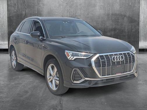 2024 Audi Q3 45 S line Premium Plus