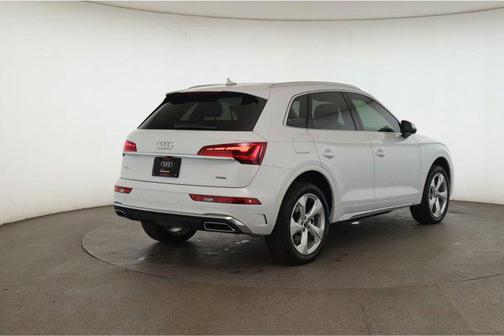 2025 Audi Q5 45 S line Premium Plus
