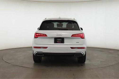 2025 Audi Q5 45 S line Premium Plus