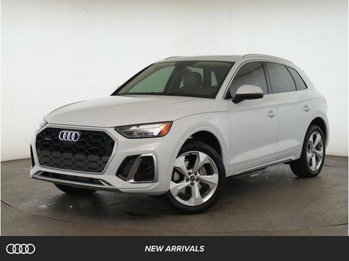 2025 Audi Q5 45 S line Premium Plus