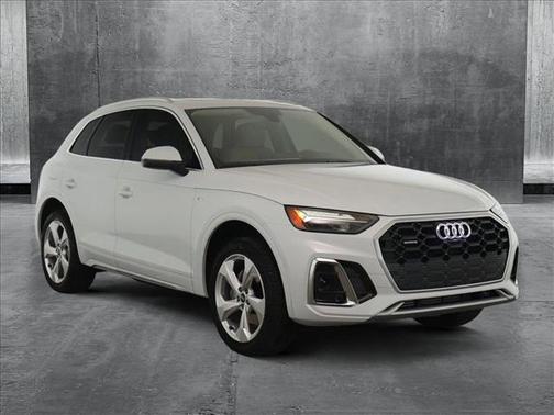 2025 Audi Q5 45 S line Premium Plus