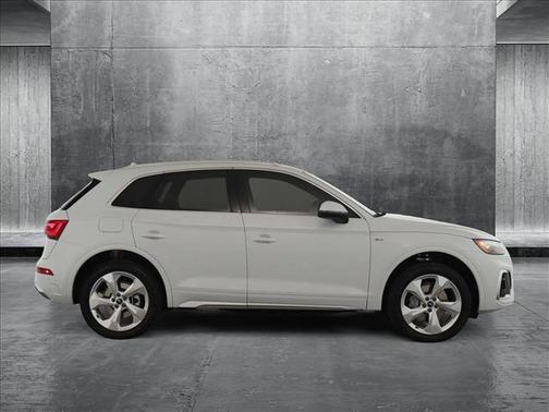 2025 Audi Q5 45 S line Premium Plus