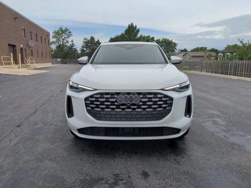 2025 Audi Q5 Premium Plus TFSI quattro S tronic