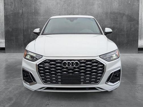2024 Audi Q5 45 S line Premium Plus