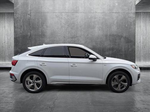 2024 Audi Q5 45 S line Premium Plus