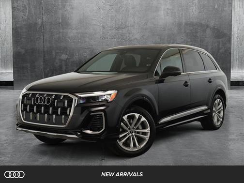 2025 Audi Q7 55 Premium Plus