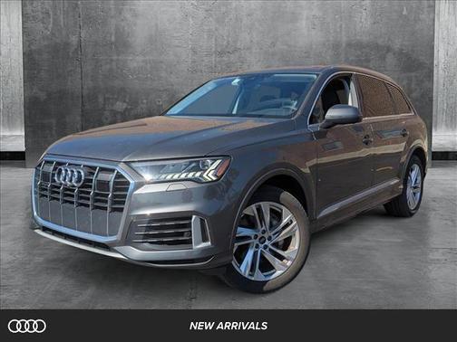 2024 Audi Q7 55 Premium Plus