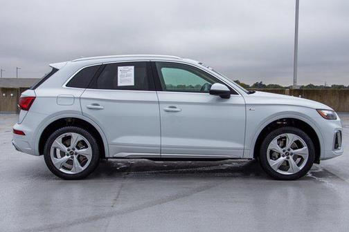 2025 Audi Q5 45 S line Premium Plus