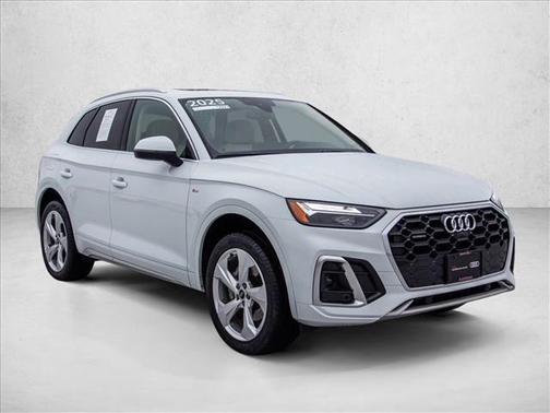 2025 Audi Q5 45 S line Premium Plus
