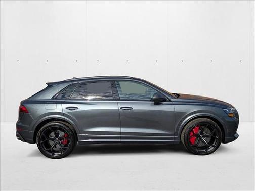 2025 Audi RS Q8 4.0T