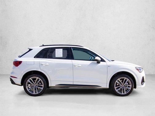 Arkona White 2025 Audi Q3 Premium 45 TFSI S line quattro Tiptronic