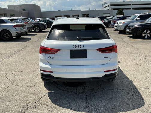 Arkona White 2025 Audi Q3 Premium 45 TFSI S line quattro Tiptronic