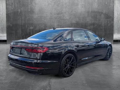 2024 Audi A8 L 55 TFSI quattro Tiptronic