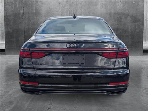 2024 Audi A8 L 55 TFSI quattro Tiptronic
