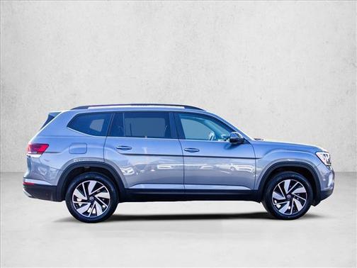 2024 Volkswagen Atlas 2.0T SE w/Technology 4MOTION