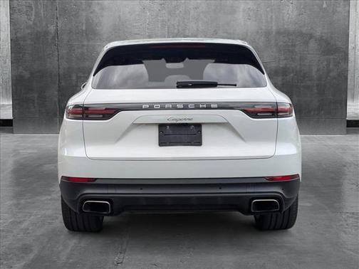 2019 Porsche Cayenne Base