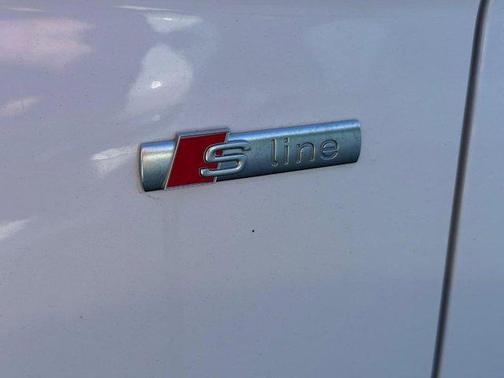 2024 Audi Q5 45 S line Premium Plus