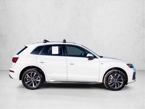 2024 Audi Q5 45 S line Premium Plus
