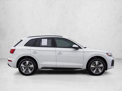 2025 Audi Q5 40 Premium