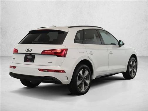 2025 Audi Q5 40 Premium