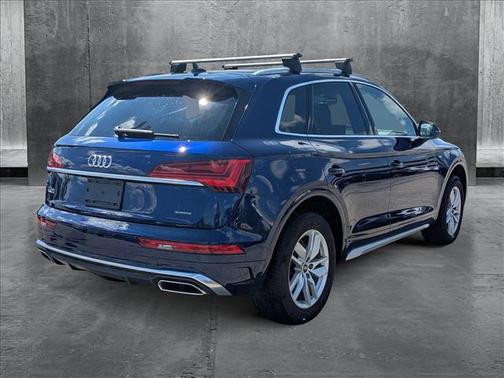 2022 Audi Q5 45 S line Premium