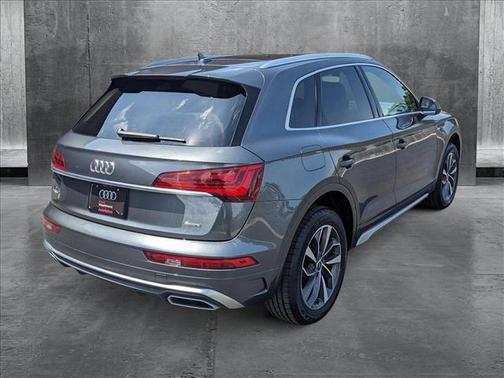 2022 Audi Q5 45 S line Premium