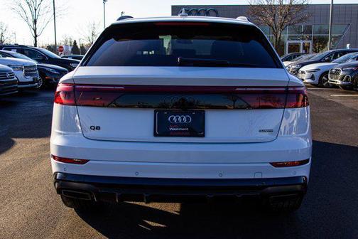 2025 Audi Q8 55 Premium Plus