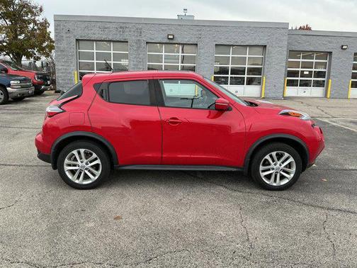 2016 Nissan Juke SV
