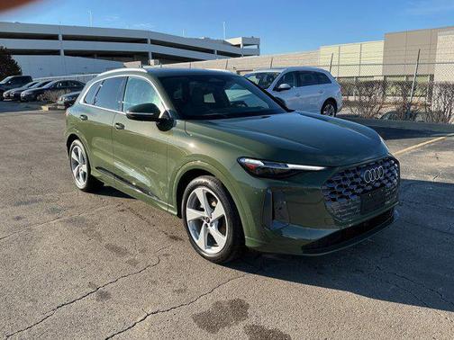 2025 Audi Q5 Prestige TFSI quattro S tronic