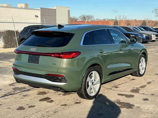 2025 Audi Q5 Prestige TFSI quattro S tronic