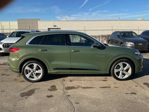 2025 Audi Q5 Prestige TFSI quattro S tronic