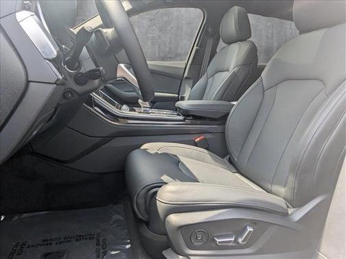 2025 Audi Q7 55 Prestige