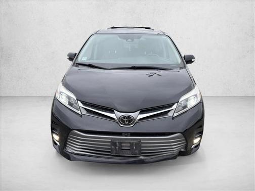 2020 Toyota Sienna Limited Premium