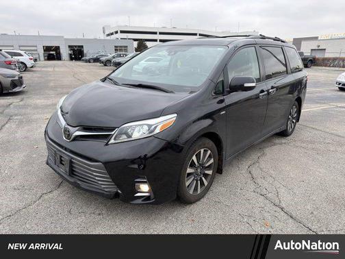 2020 Toyota Sienna Limited Premium