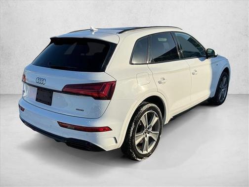2025 Audi Q5 45 S line Premium