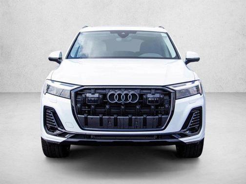 Glacier White Metallic 2026 Audi Q7 45 Premium Plus