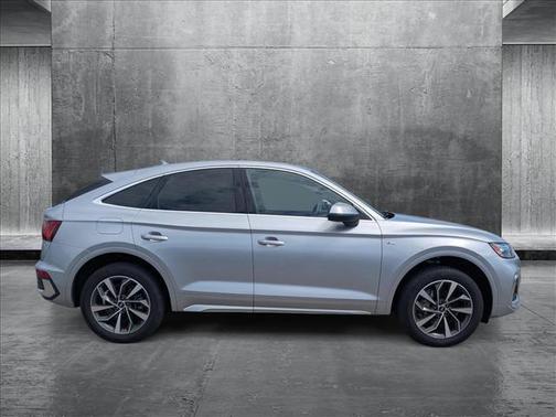 2023 Audi Q5 45 S line Premium Plus