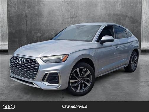 2023 Audi Q5 45 S line Premium Plus