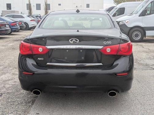 2014 INFINITI Q50 Base