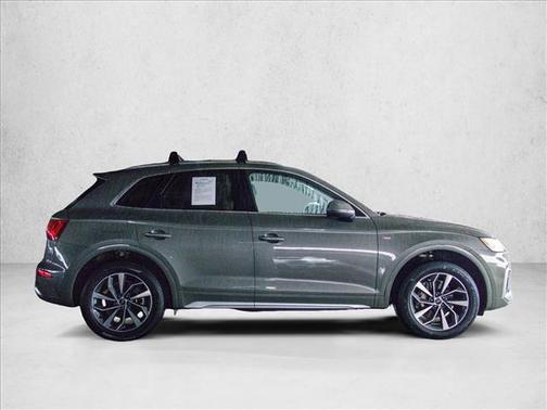 2023 Audi Q5 45 S line Premium Plus