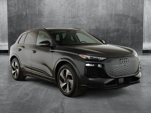 2025 Audi Q6 e-tron Prestige quattro